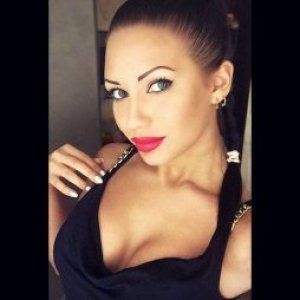 Проститутка  Линда с секс услугами в Москве