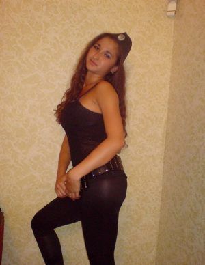 Проститутка Кристина с выездом по Москве рядом с метро Третьяковская в возрасте 23 