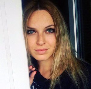 Проститутка Динара с секс услугами в Москве