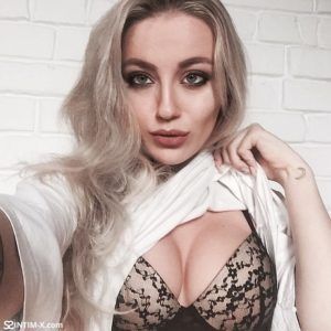 Проститутка Римма с секс услугами в Москве