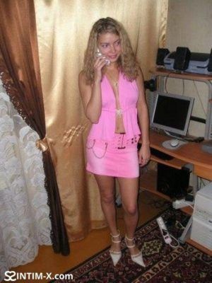 Проститутка Лена с секс услугами в Москве