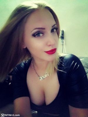 Проститутка Наташа с секс услугами в Москве