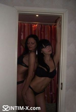 Проститутка Вера и Оля с секс услугами в Москве